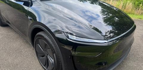 Tesla Model Y 2026