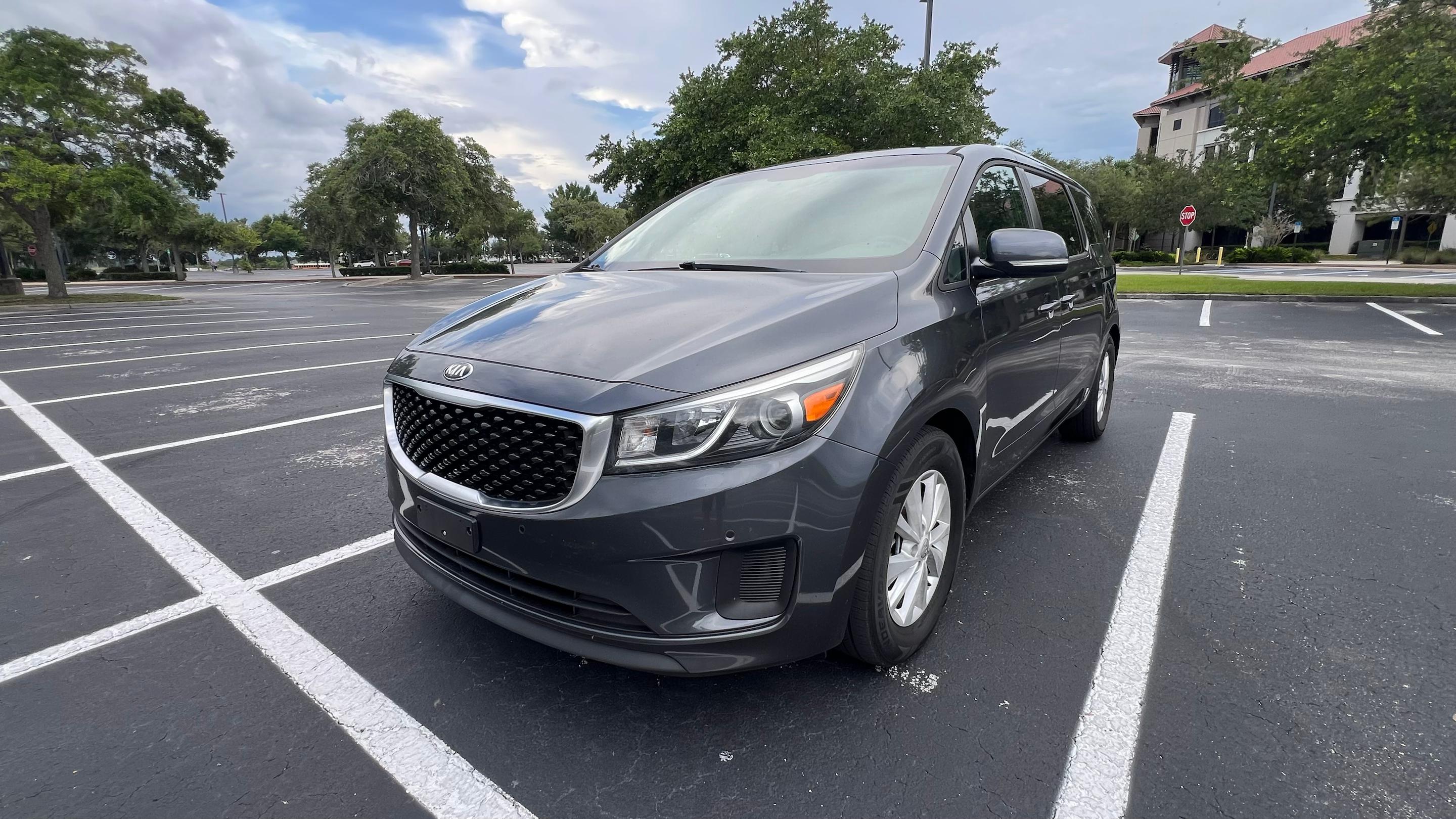 Kia Sedona 2017 in 