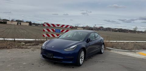 Tesla Model 3 2022