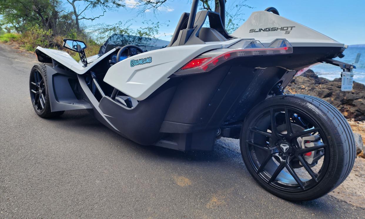 Island Slings Polaris Slingshot - Side View