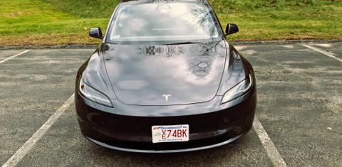 Tesla Model 3 2024