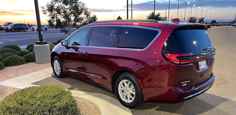 Chrysler Pacifica 2022