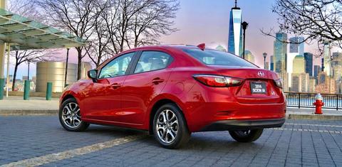 Scion iA 2016