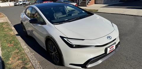 Toyota Prius 2024