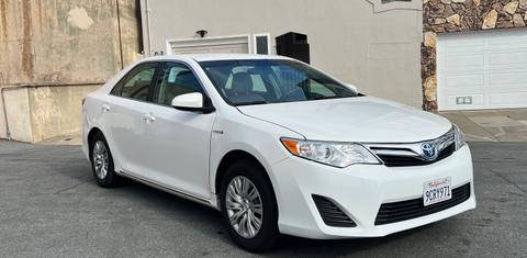 Toyota Camry Hybrid 2013