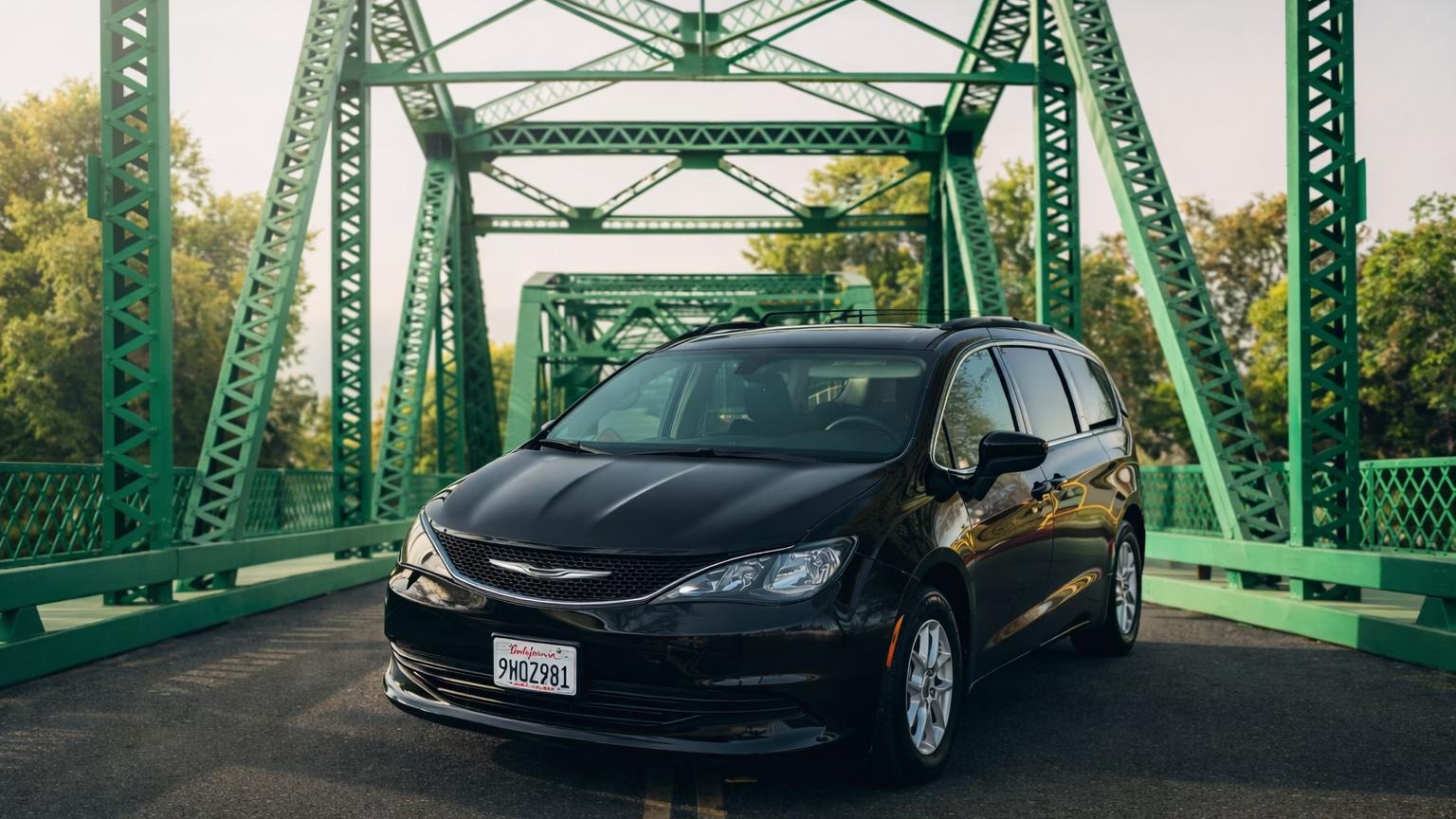 Chrysler Pacifica 2017 in 