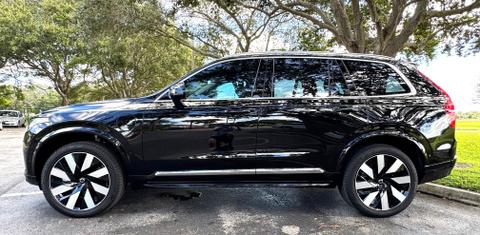 Volvo XC90 Plug-In Hybrid 2025