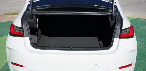 BMW 3 Series 2024