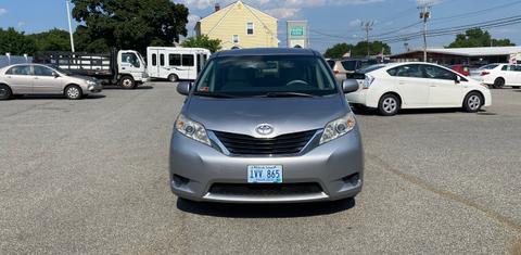 Toyota Sienna 2012