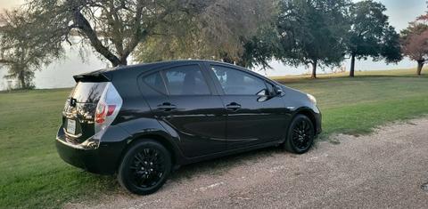 Toyota Prius c 2013