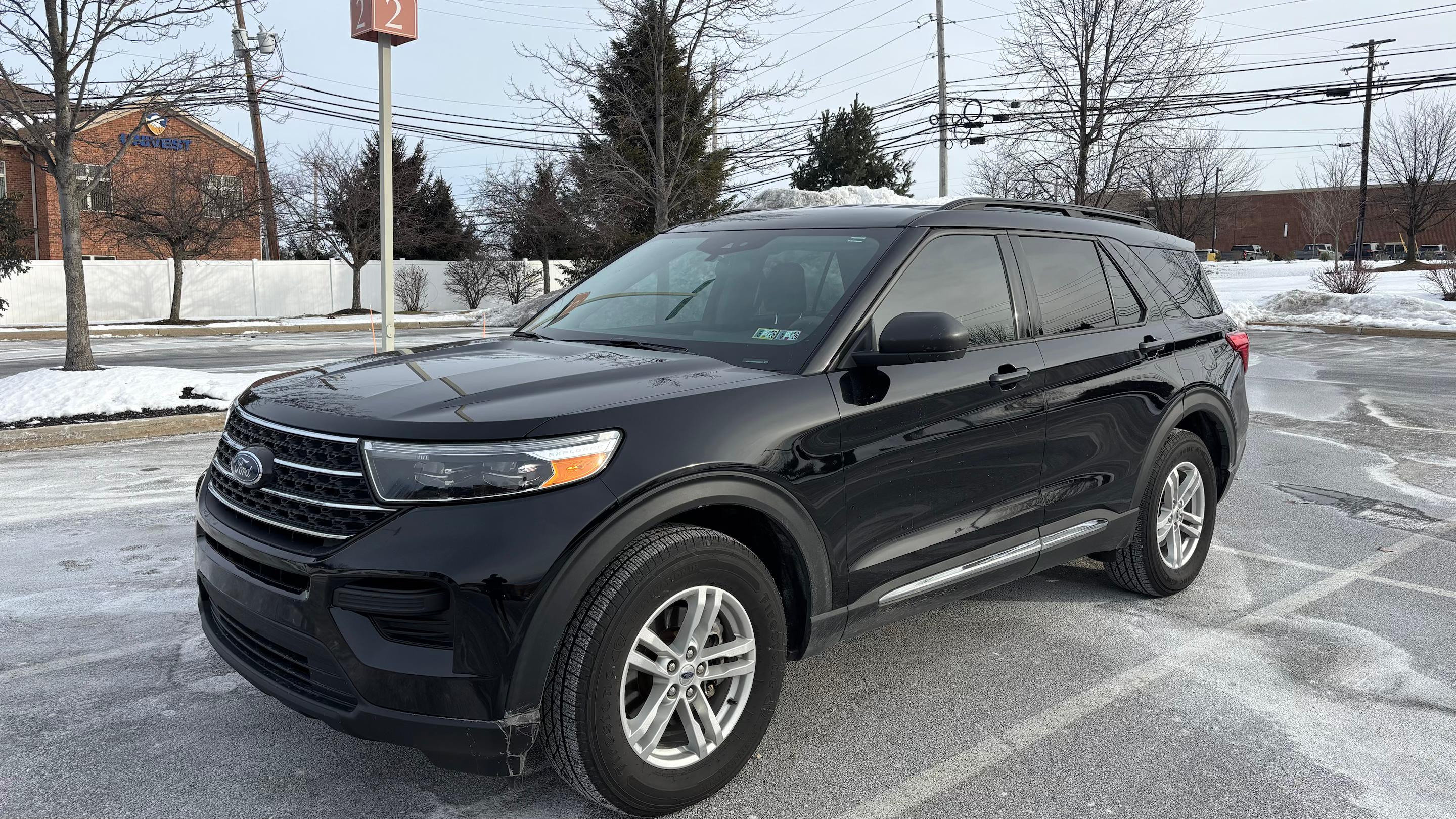 Ford Explorer 2022 in 