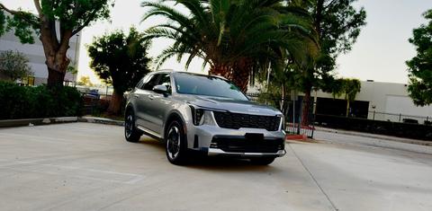 Kia Sorento Plug-In Hybrid 2025