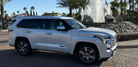 Toyota Sequoia 2023