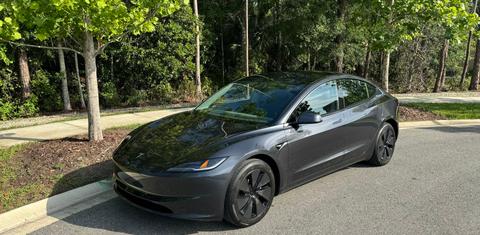 Tesla Model 3 2025