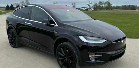 Tesla Model X 2020
