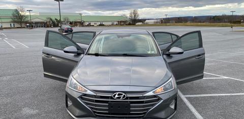 Hyundai Elantra 2020