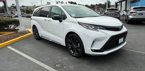 Toyota Sienna 2025