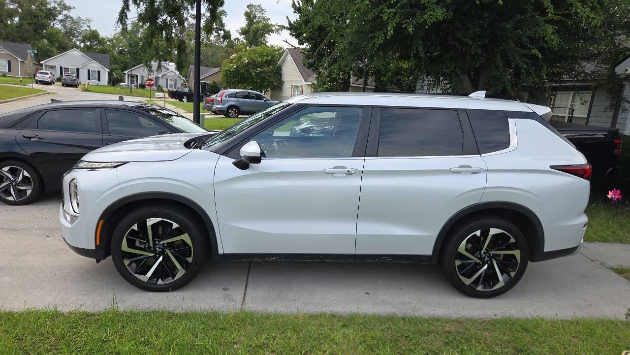 Mitsubishi Outlander 2023 in Valdosta, GA