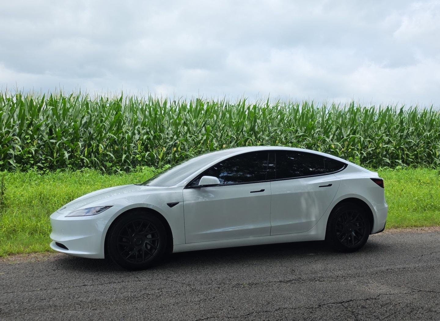 Tesla Model 3 2024 in Madison, AL