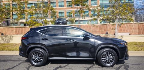 Lexus NX 2023