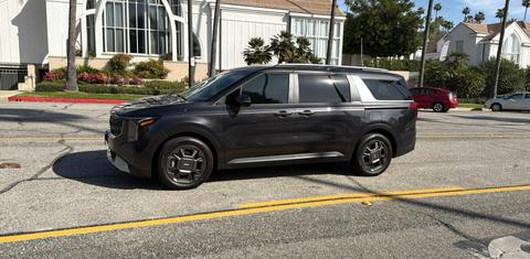 Kia Carnival Hybrid 2026