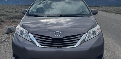 Toyota Sienna 2017