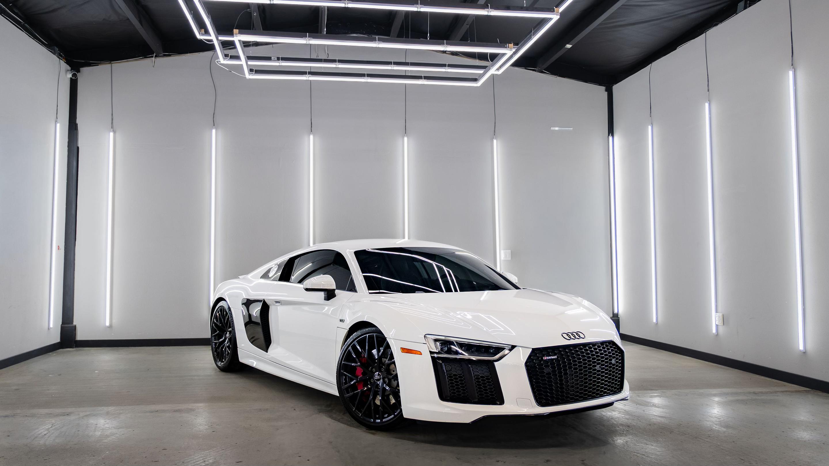 Audi R8 2018 in Renton, WA