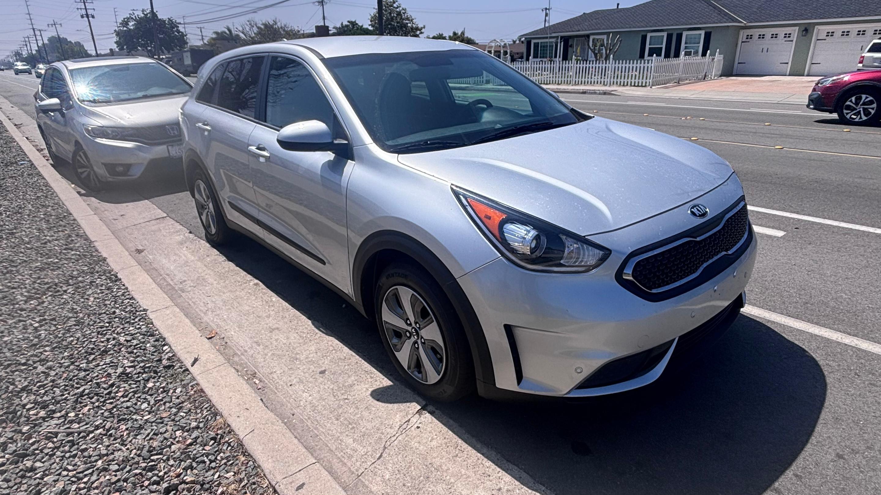 Kia Niro 2017 in Ontario, CA