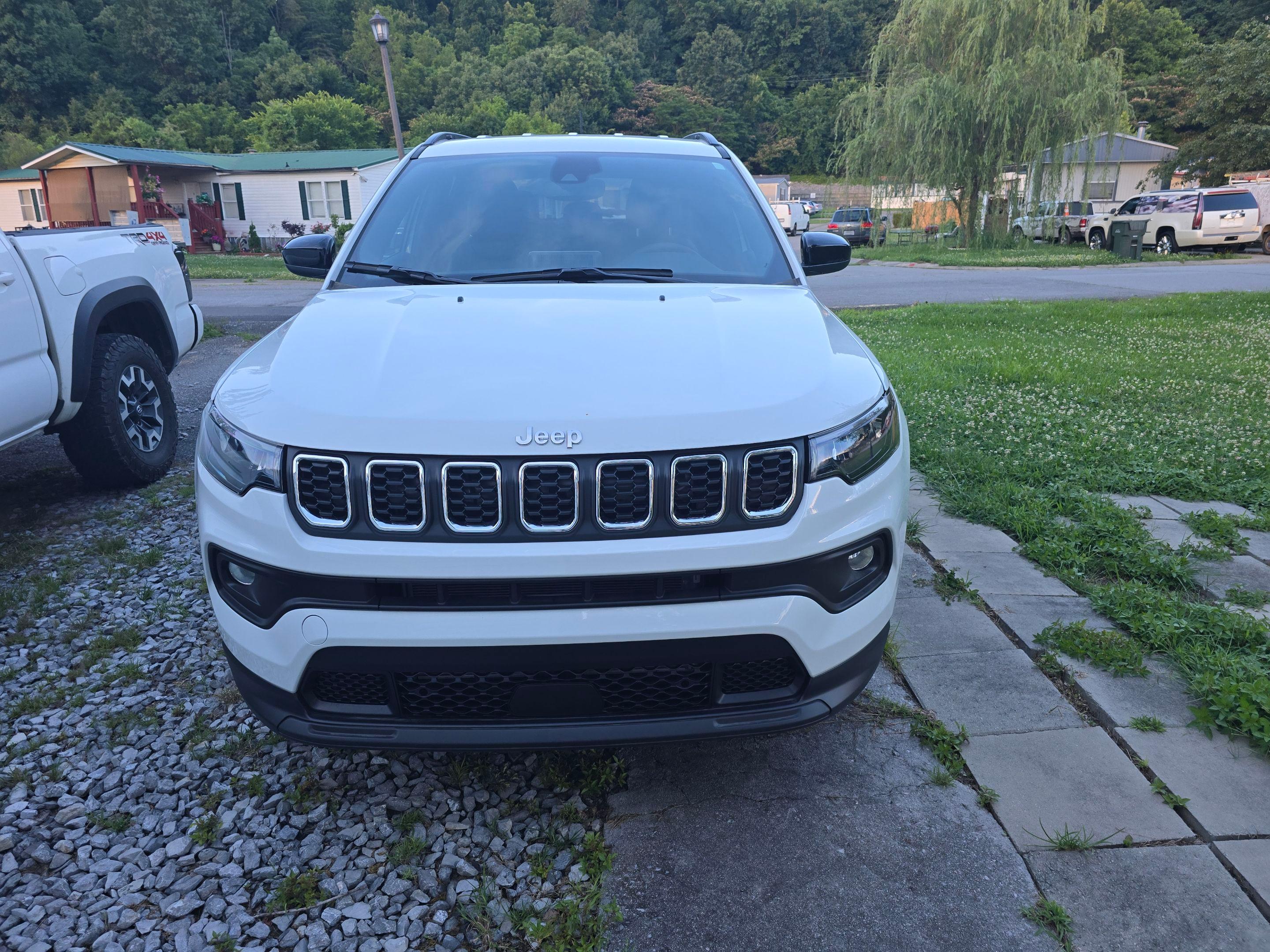 Jeep Compass 2025 in Sevierville, TN
