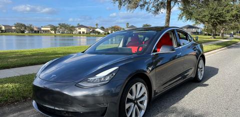 Tesla Model 3 2020