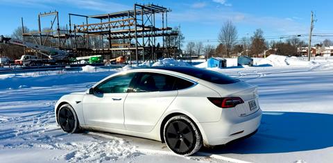 Tesla Model 3 2020