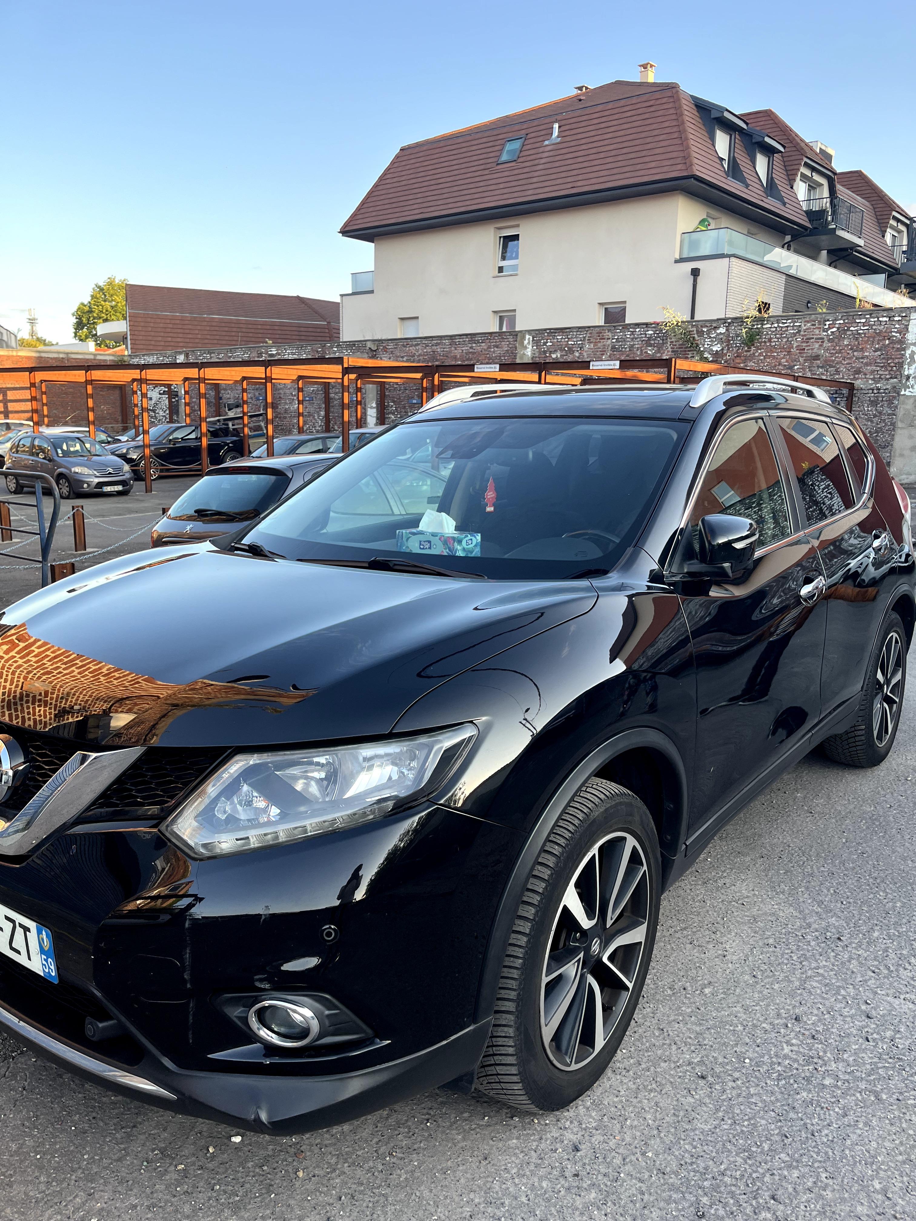 Nissan X-TRAIL 2014 à Lille