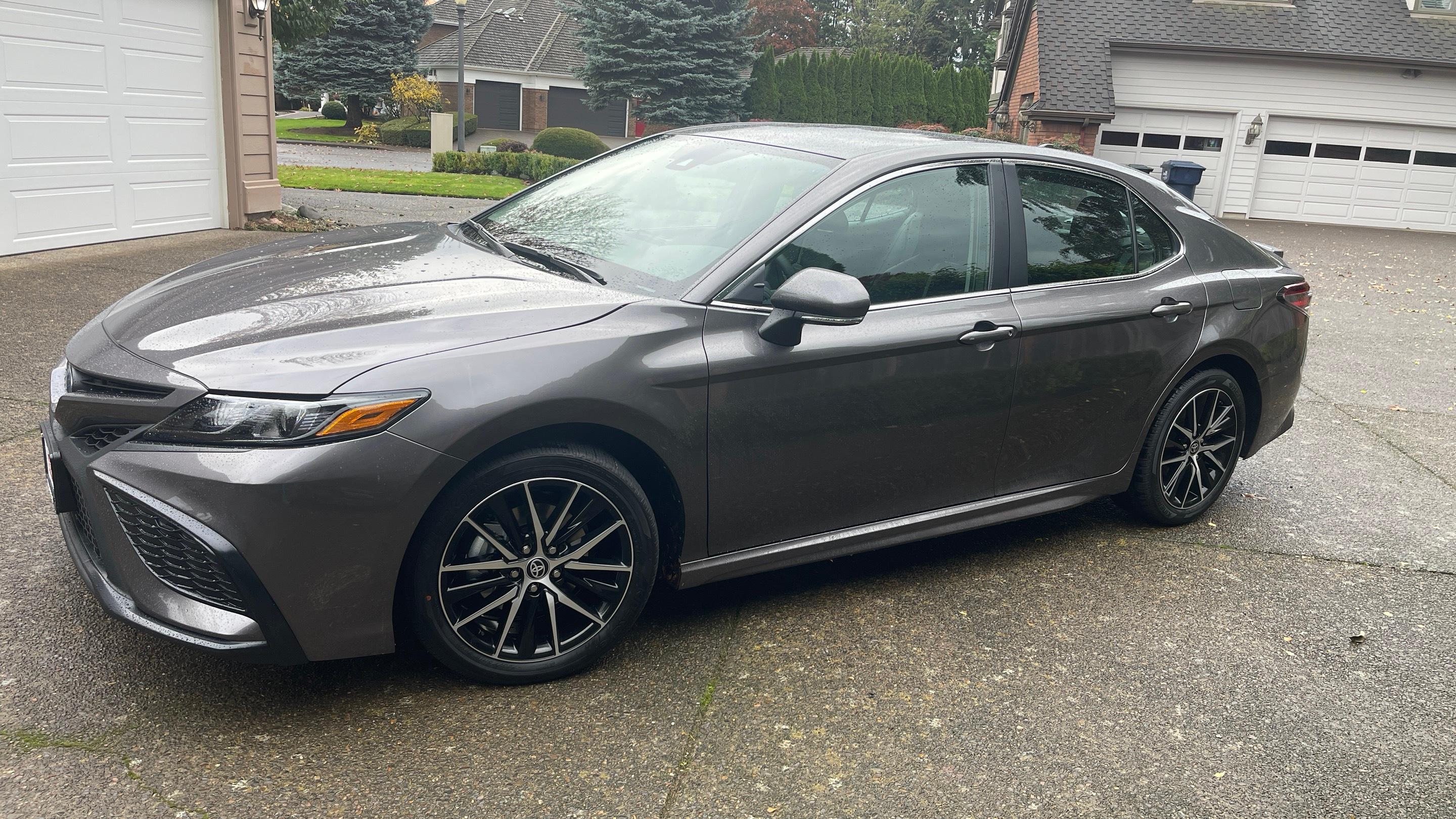 Toyota Camry Hybrid 2024 in Springfield, OR