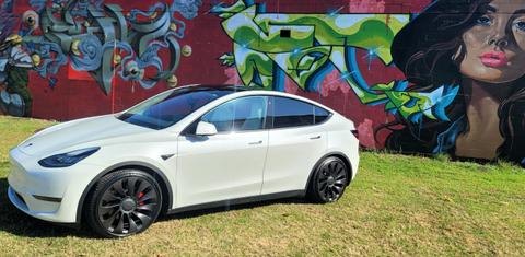 Tesla Model Y 2021