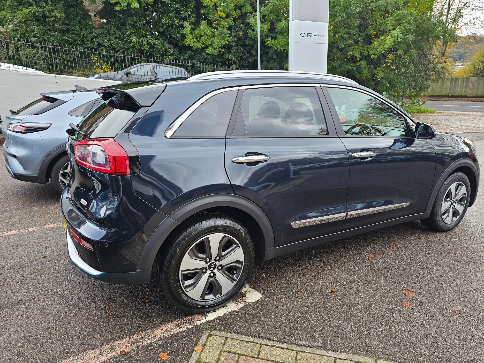 Kia Niro 2017 in London