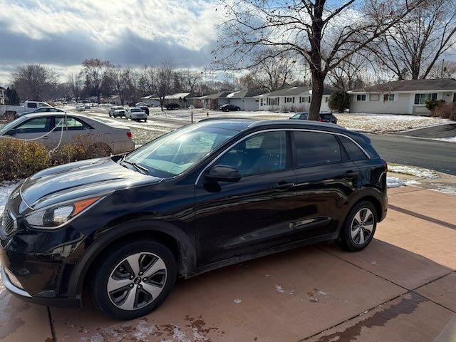Kia Niro 2017 in Saint Paul, MN
