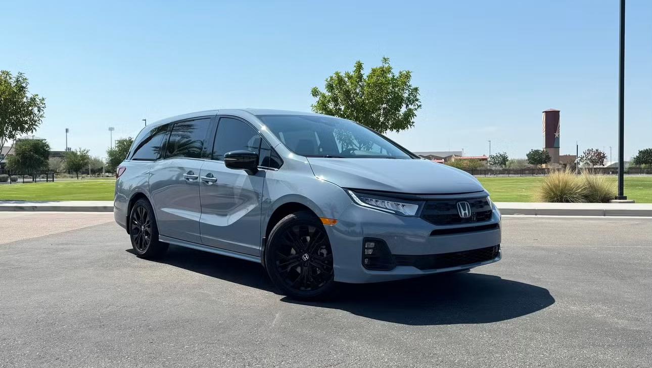 Honda Odyssey 2025 in Phoenix, AZ
