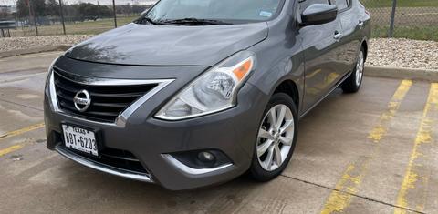 Nissan Versa 2016
