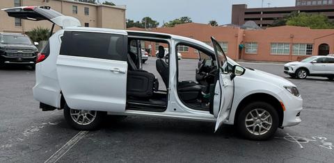 Chrysler Voyager 2025