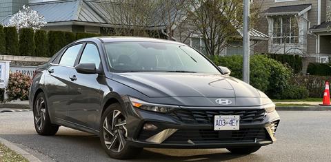 Hyundai Elantra 2024