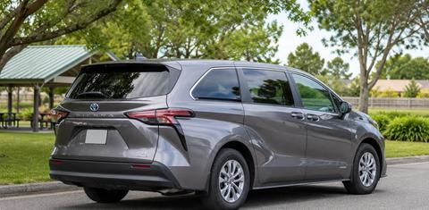 Toyota Sienna 2023