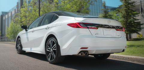 Toyota Camry Hybrid 2025