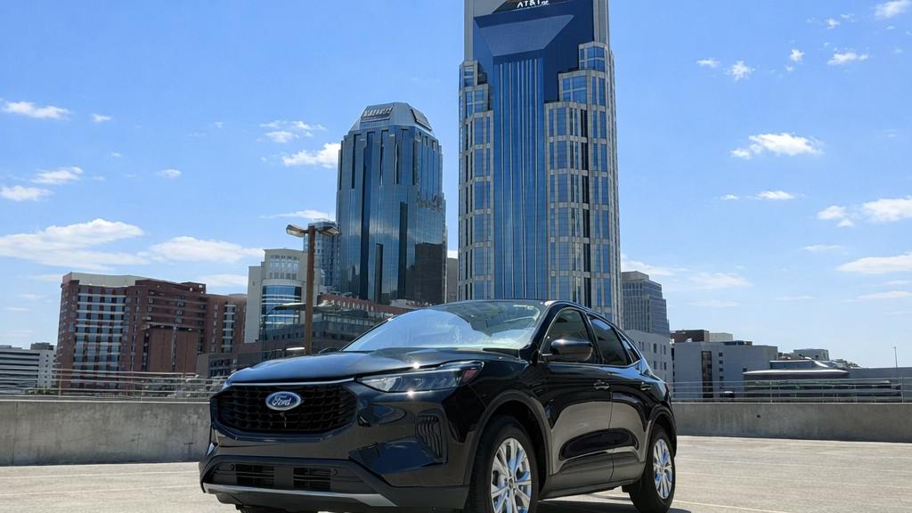 Ford Escape 2023 in Murfreesboro, TN