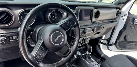 Jeep Gladiator 2021