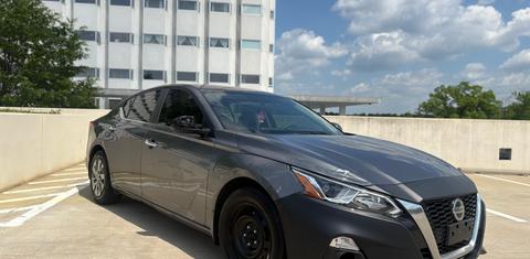 Nissan Altima 2019