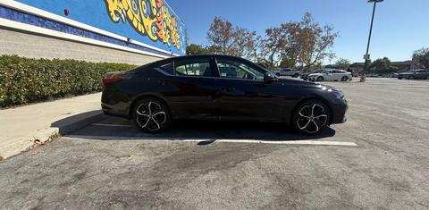 Nissan Altima 2025