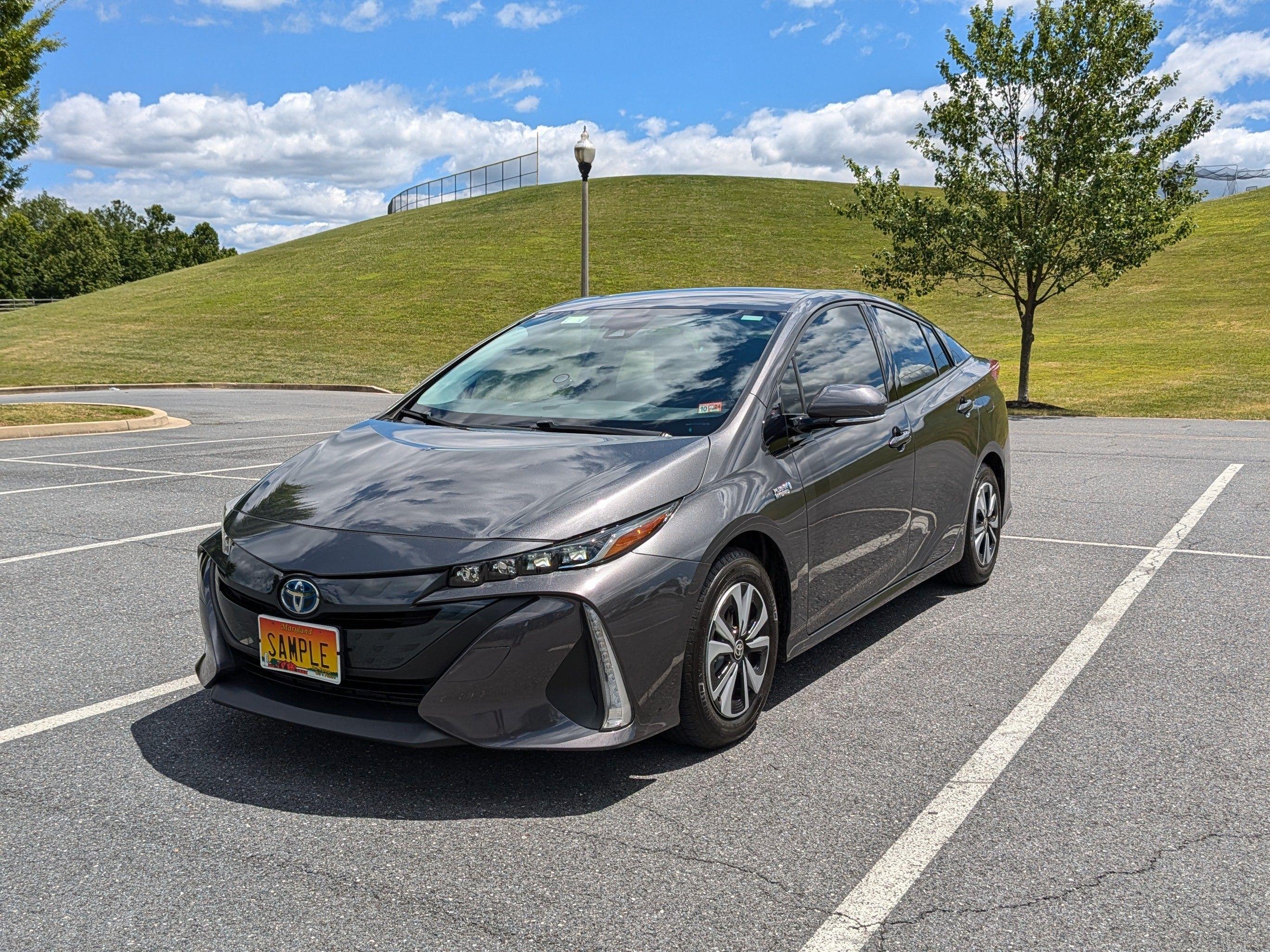 Toyota Prius Prime 2017 in Ashburn, VA