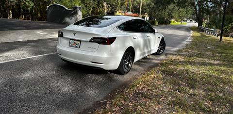 Tesla Model 3 2020