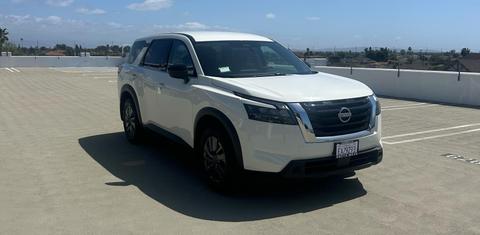 Nissan Pathfinder 2025
