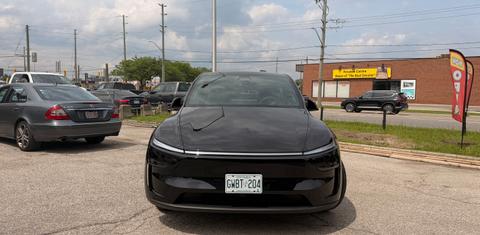 Tesla Model Y 2026